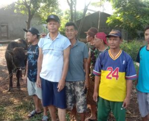 Bapak Saya Rela Berhutang untuk Menguliahkan Saya