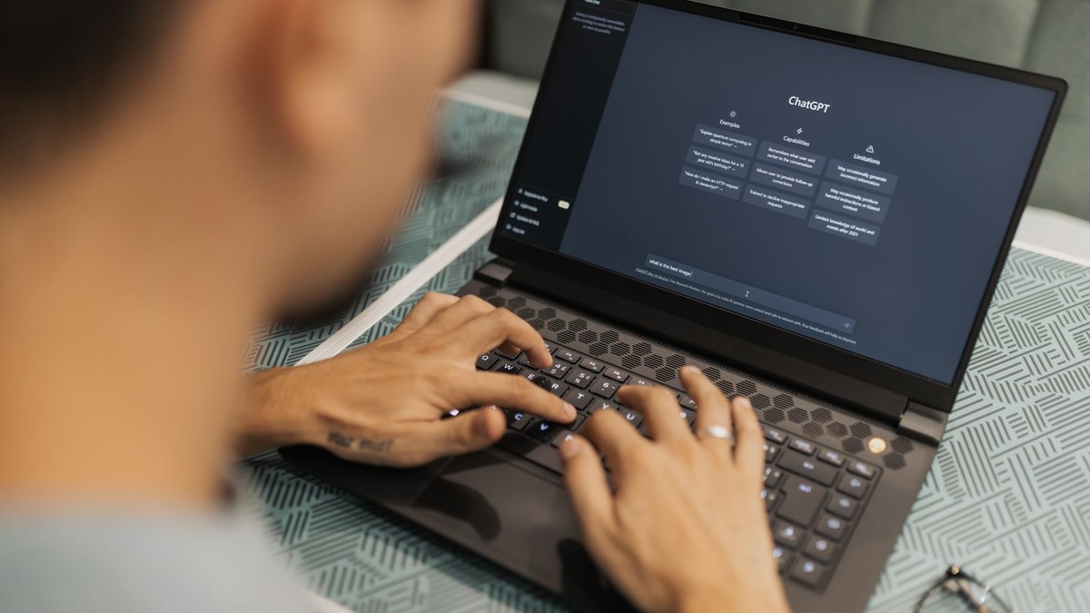 Keuntungan Memakai Penilaian AI untuk Public Speaking, Belajar dari SpeakAuditor
