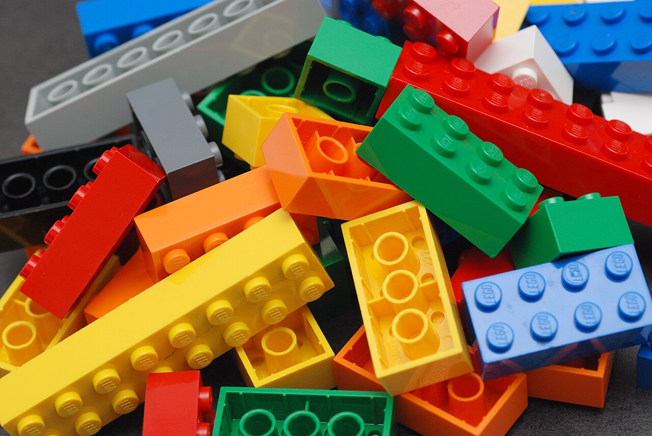 LEGO Berhenti Berbicara kepada Penggemarnya dan Mulai Berbicara dengan Mereka LEGO Berhenti Berbicara kepada Penggemarnya dan Mulai Berbicara dengan Mereka